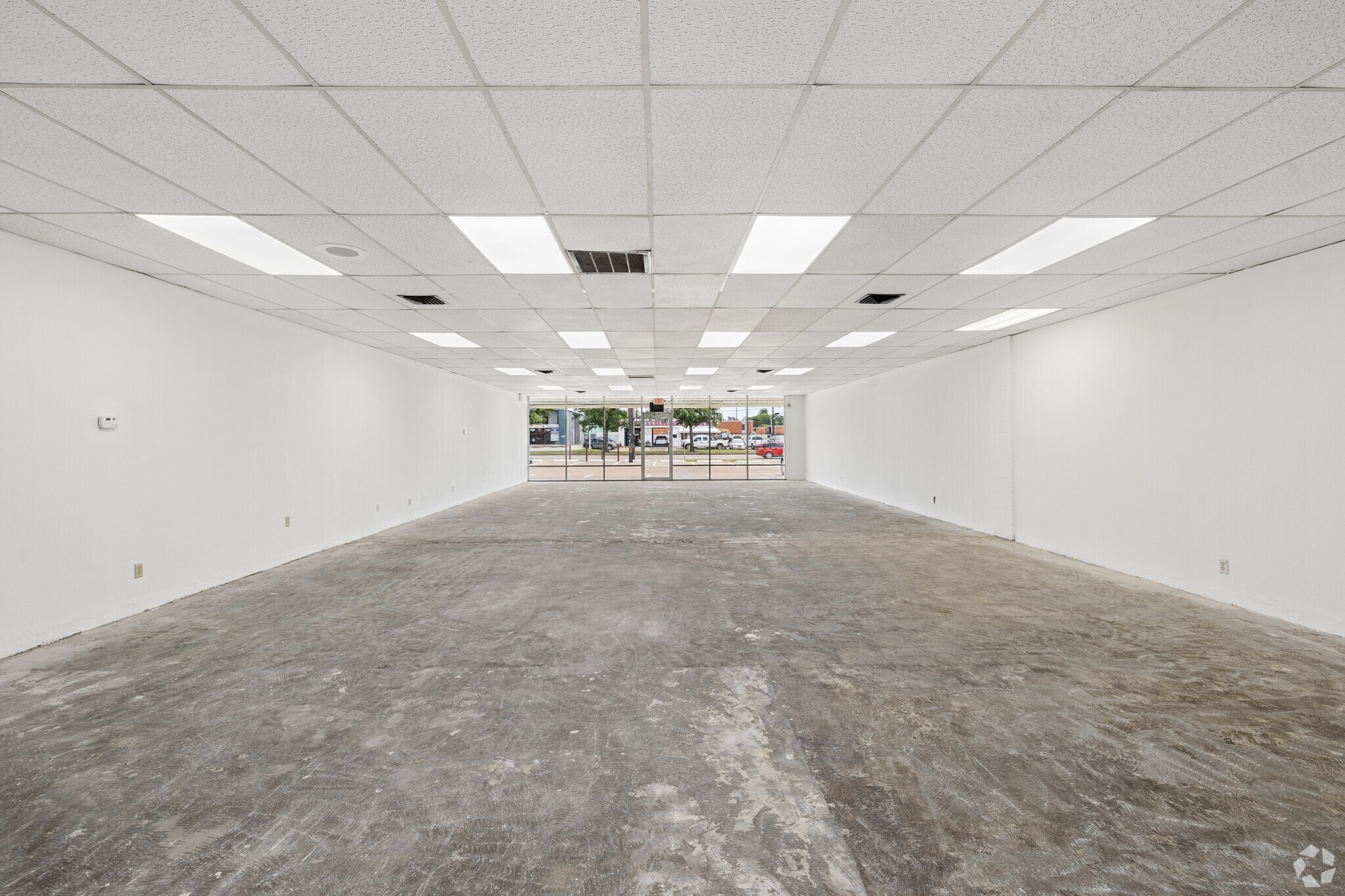 6003 Bellaire Blvd, Houston, TX à louer Photo intérieure- Image 1 de 3