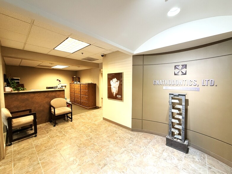 10488 W 6th Pl, Lakewood, CO for sale - Building Photo - Image 3 of 17