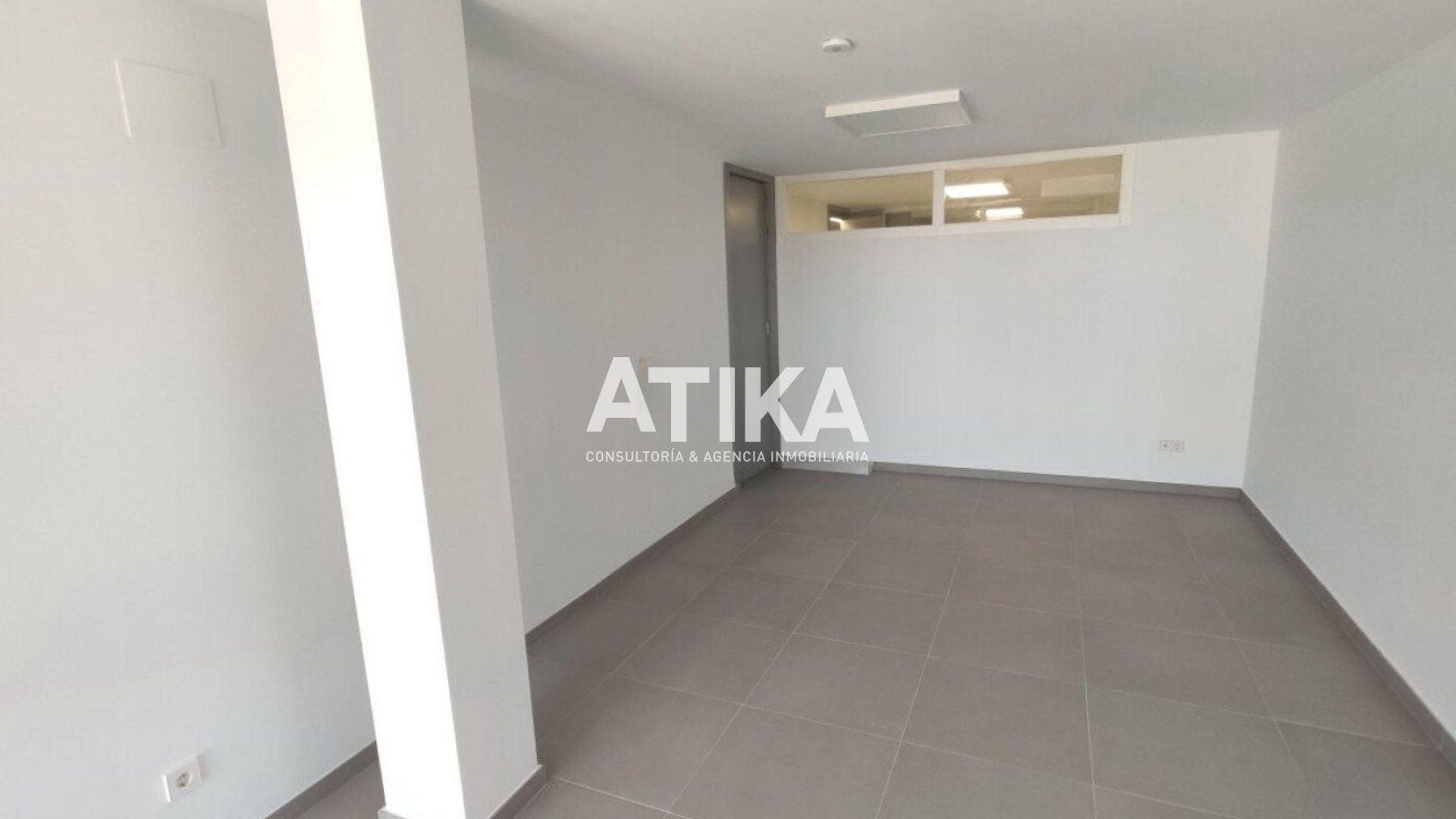 Office in Ontinyent for lease Building Photo- Image 1 of 8