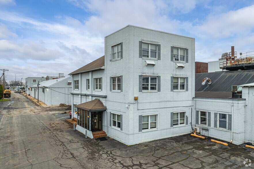 600-618 Grantham Ln, New Castle, DE à louer - Photo du bâtiment - Image 3 de 4