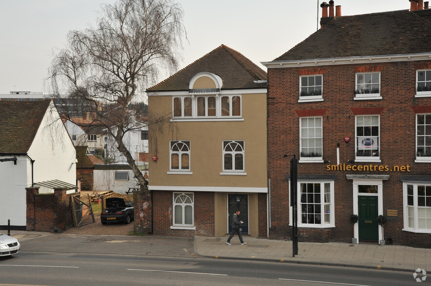 10 Upper Bridge St, Canterbury à louer - Photo principale - Image 2 de 8