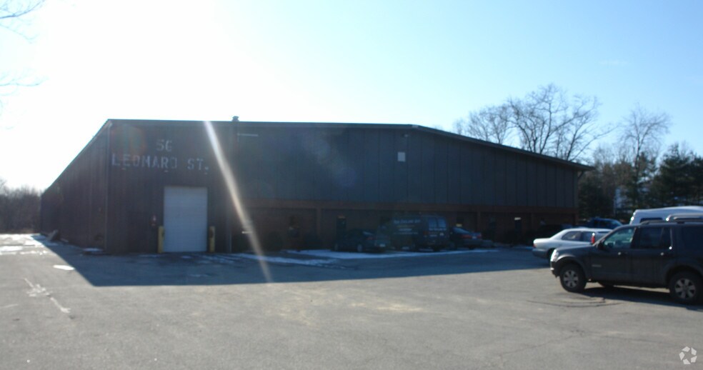 56 Leonard St, Foxborough, MA à vendre - Photo du bâtiment - Image 2 de 30