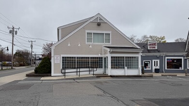 621-631 Main St, Hyannis, MA à louer Photo intérieure- Image 1 de 25