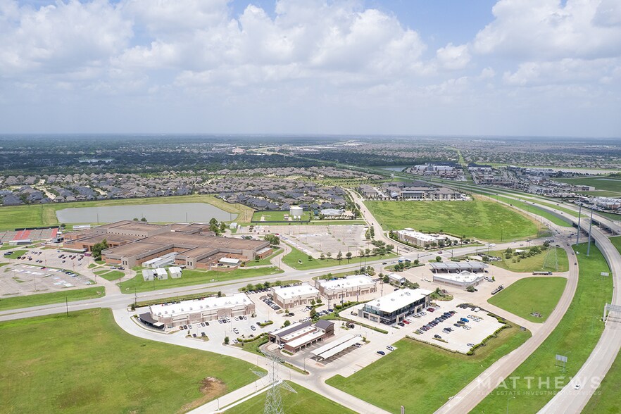 10300 W Grand Pky S, Richmond, TX for sale - Building Photo - Image 2 of 4