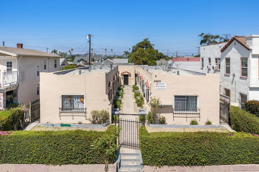 3965 Halldale Ave, Los Angeles, CA à vendre - Photo du bâtiment - Image 1 de 1