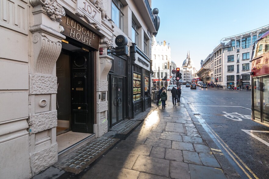 107-111 Fleet St, Londres à louer - Photo intérieure - Image 1 de 10