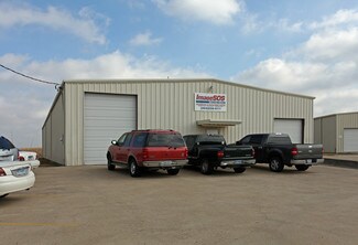 Plus de détails pour 200 Industrial Dr, Forney, TX - Industriel à louer