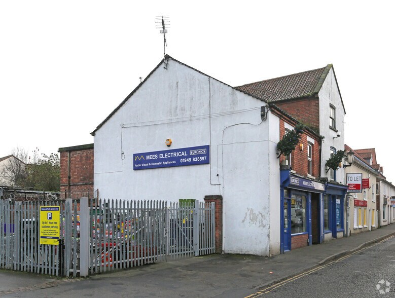 5-5a Market St, Bingham à louer - Photo du bâtiment - Image 3 de 3