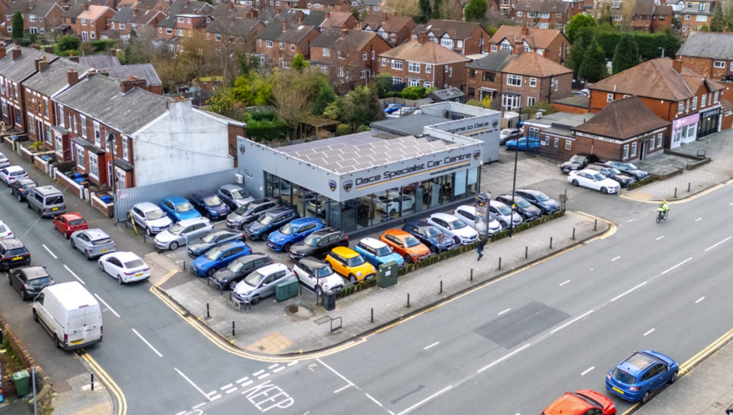 417-429 Buxton Rd, Stockport for lease Primary Photo- Image 1 of 3