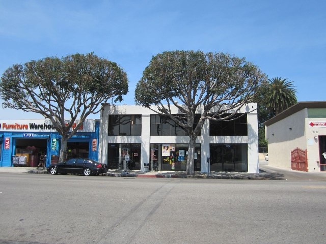 1625 W Pico Blvd, Los Angeles, CA à louer - Photo du bâtiment - Image 1 de 3