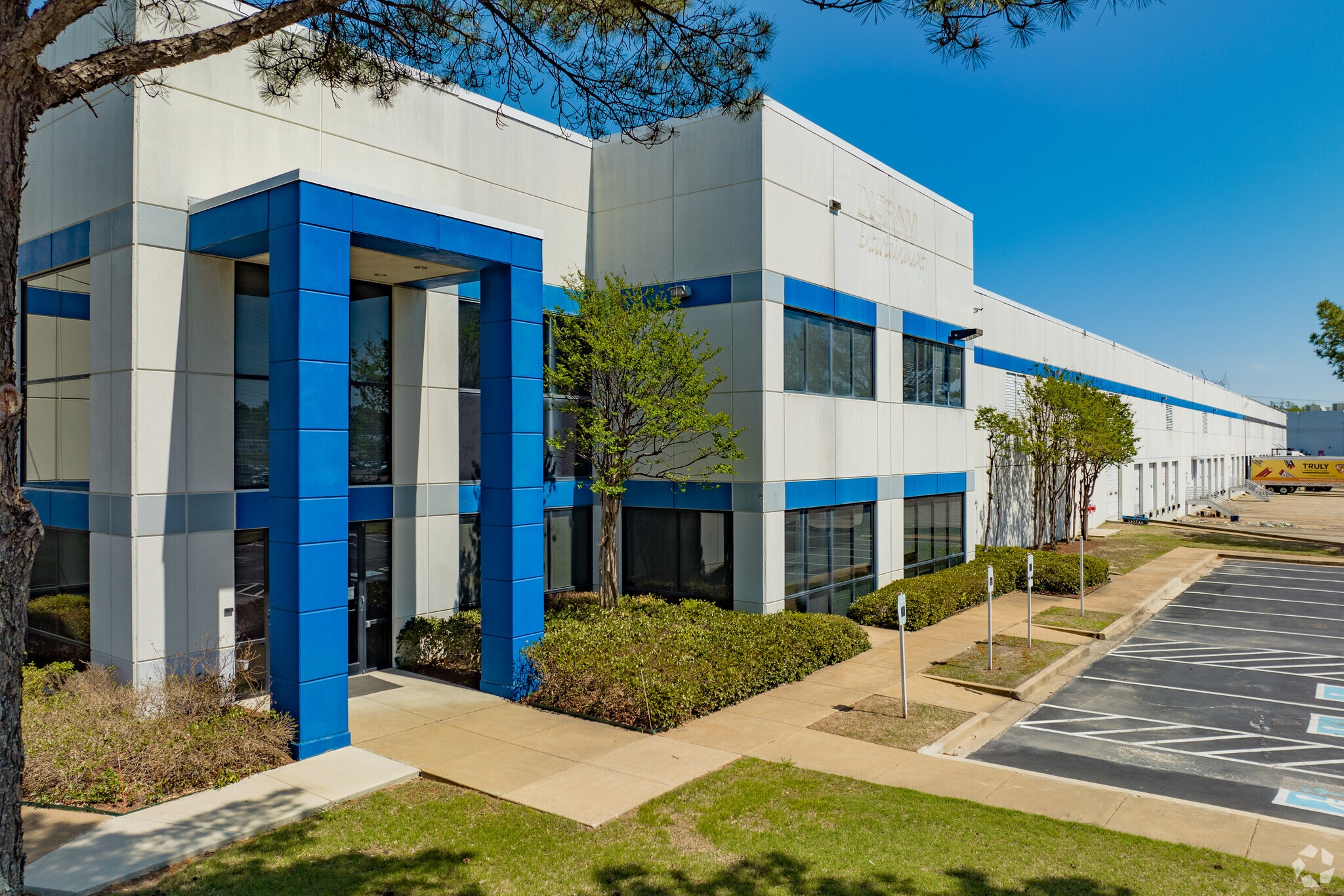 5010-5020 Tuggle Rd, Memphis, TN à louer Photo principale- Image 1 de 20