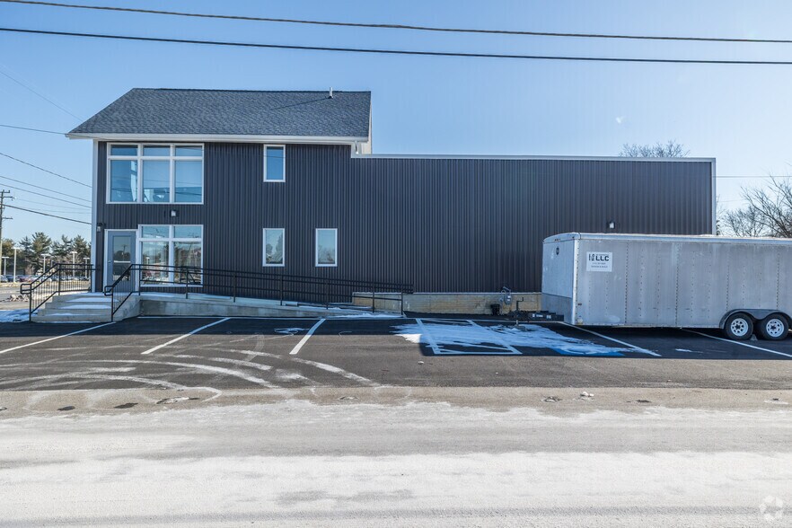 6499 Little River Tpke, Alexandria, VA à louer - Photo du bâtiment - Image 2 de 17