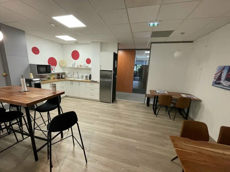 Bureau dans Limonest à vendre - Photo intérieure - Image 3 de 7