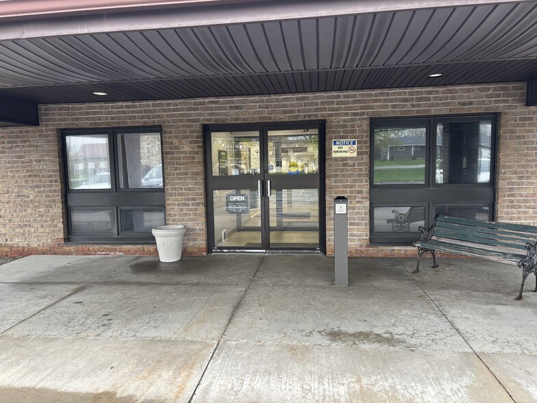 1024 Hilton Parma Rd, Hilton, NY for lease - Building Photo - Image 2 of 24