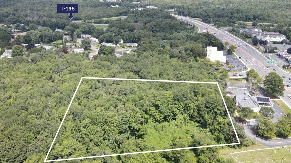 Mosher Lane & Cross Rd, Dartmouth, MA à vendre - Aérien - Image 3 de 6