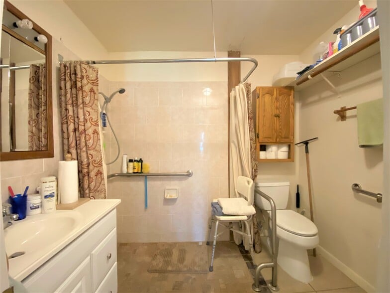 34017 S Haines Creek Rd, Leesburg, FL for sale - Interior Photo - Image 2 of 60