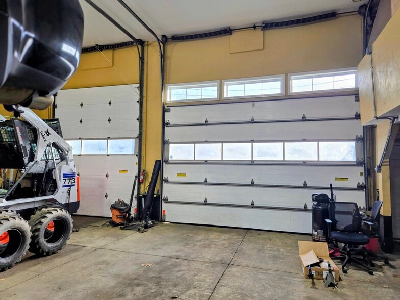 143 Main St, Reading, MA for lease - Building Photo - Image 2 of 12