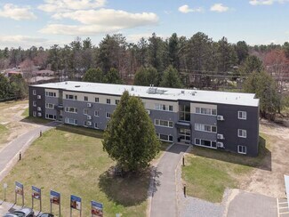 More details for 27 Tamarack St, Deep River, ON - Multifamily for Sale