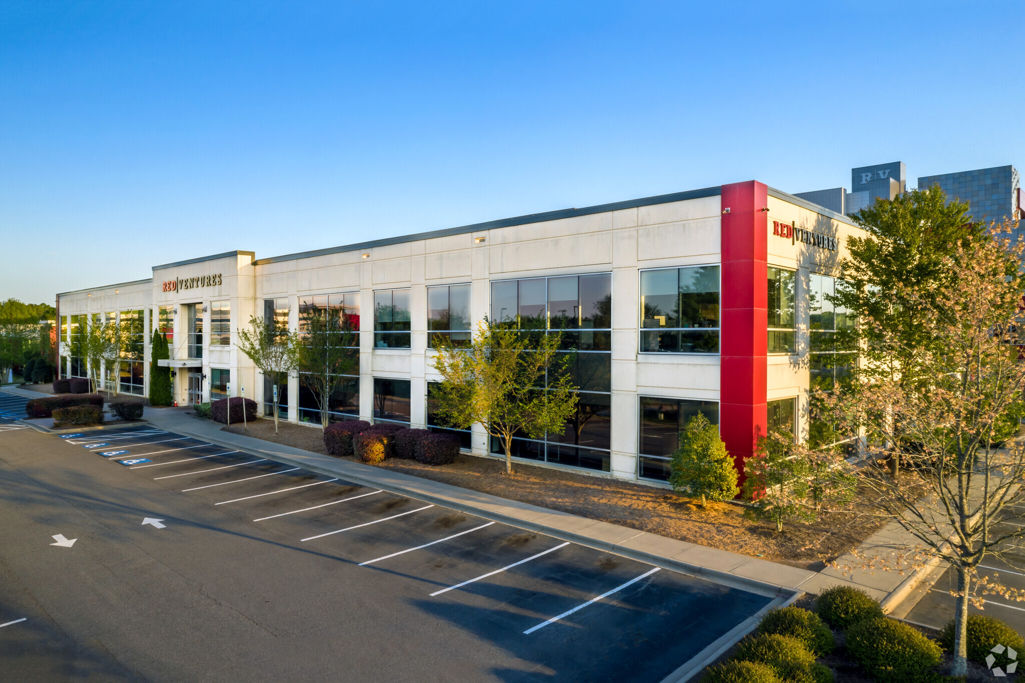 1091 Red Ventures Dr, Fort Mill, SC for lease Building Photo- Image 1 of 6