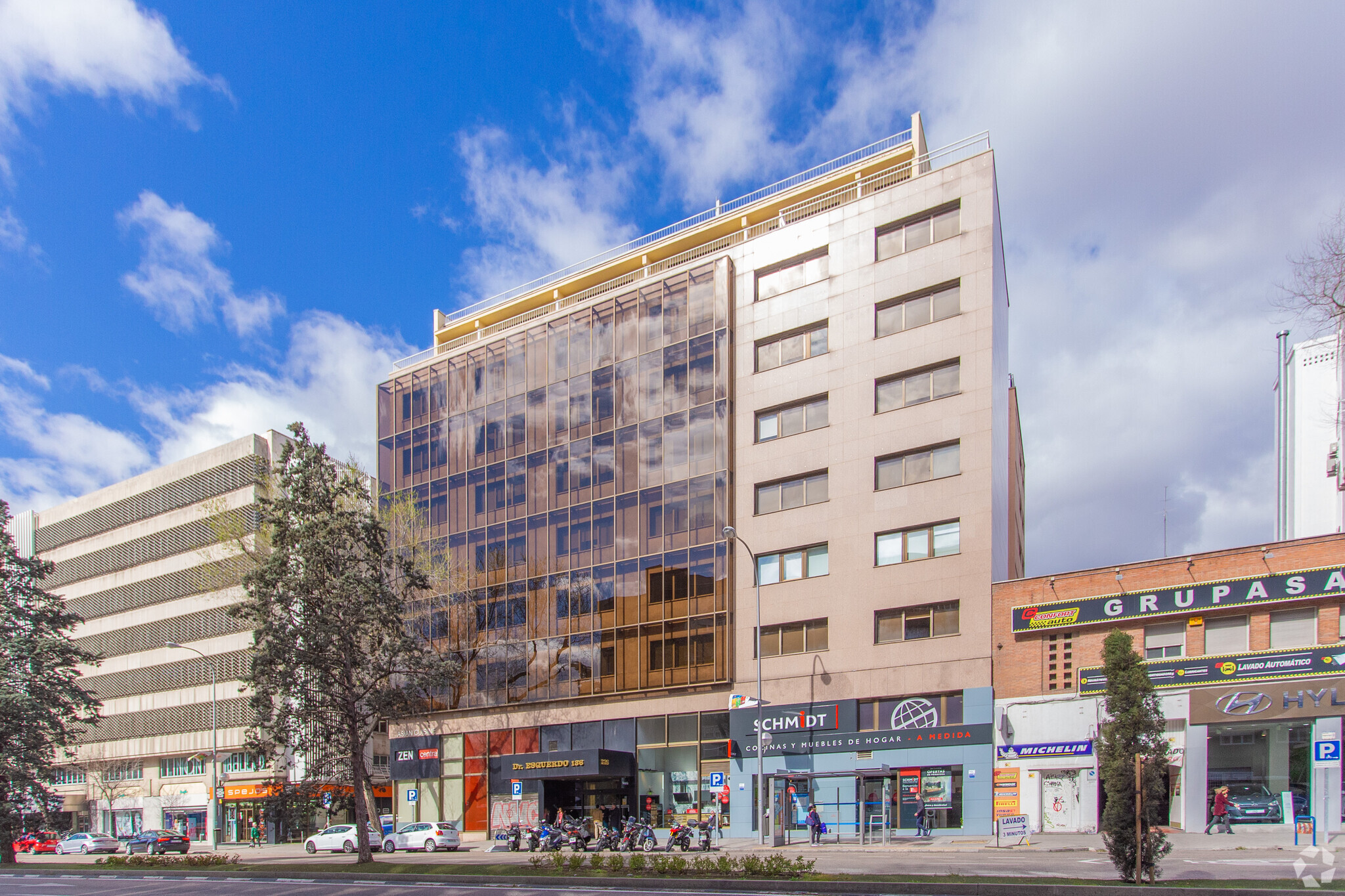 Calle Del Doctor Esquerdo, 136, Madrid, Madrid for sale Primary Photo- Image 1 of 1