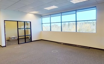 19120 SE 34th St, Vancouver, WA for lease Building Photo- Image 1 of 1