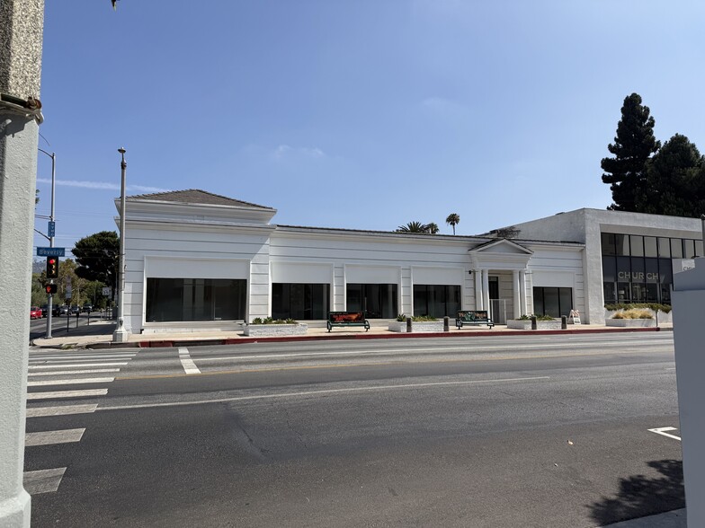 8069 Beverly Blvd, Los Angeles, CA for lease - Building Photo - Image 2 of 14