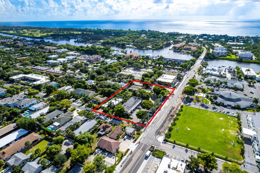 801-811 George Bush Blvd, Delray Beach, FL à vendre - Aérien - Image 1 de 11