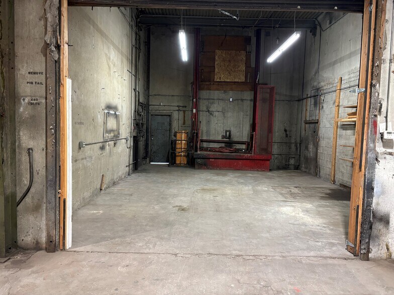 7501-7505 E Sprague Ave, Spokane Valley, WA for lease - Building Photo - Image 3 of 5