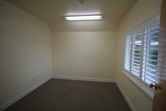 36 Tropic Blvd W, Largo, FL à louer Photo intérieure- Image 2 de 6