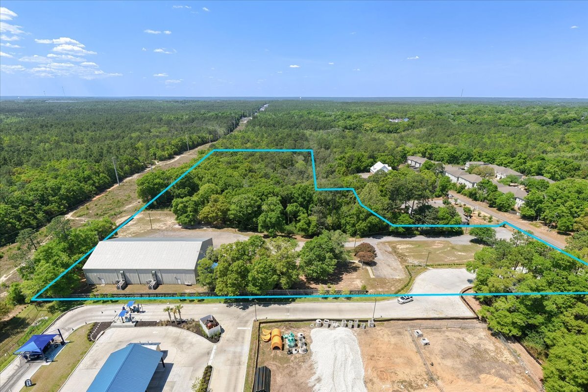 100 Duggan Ave, Crestview, FL à vendre Photo principale- Image 1 de 100