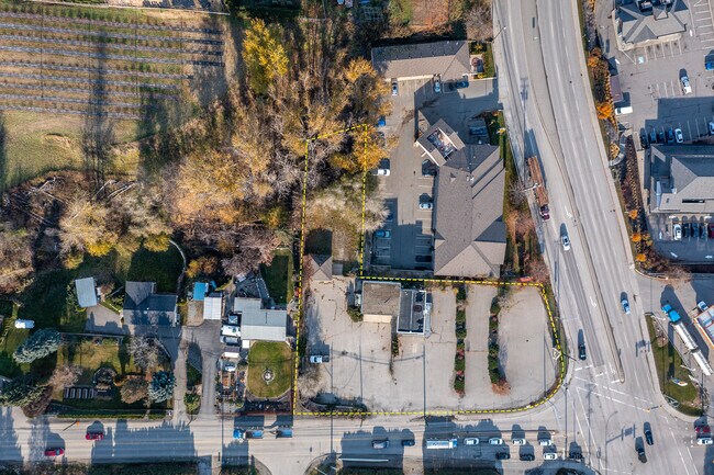 Plus de détails pour 9558 Glenmore Rd, Lake Country, BC - Terrain à vendre