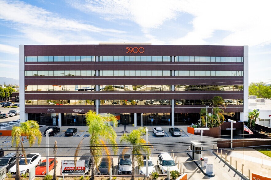 5900 Sepulveda Blvd, Van Nuys, CA à louer - Photo du bâtiment - Image 3 de 8