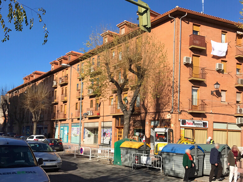 Paseo Curas, 23, Alcalá De Henares, Madrid à louer - Photo du bâtiment - Image 1 de 2