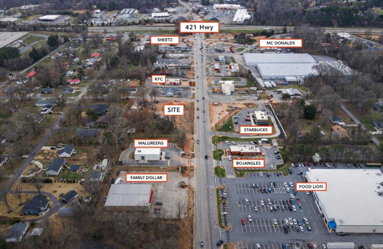 117 E Maple St, Yadkinville, NC à vendre Photo principale- Image 1 de 6