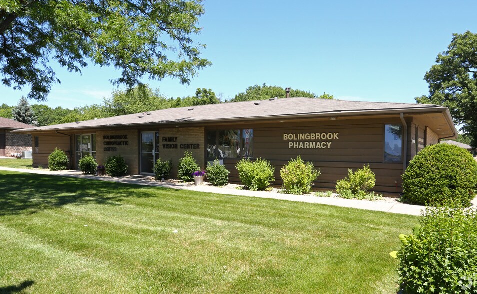 402 W Boughton Rd, Bolingbrook, IL for sale - Building Photo - Image 3 of 36