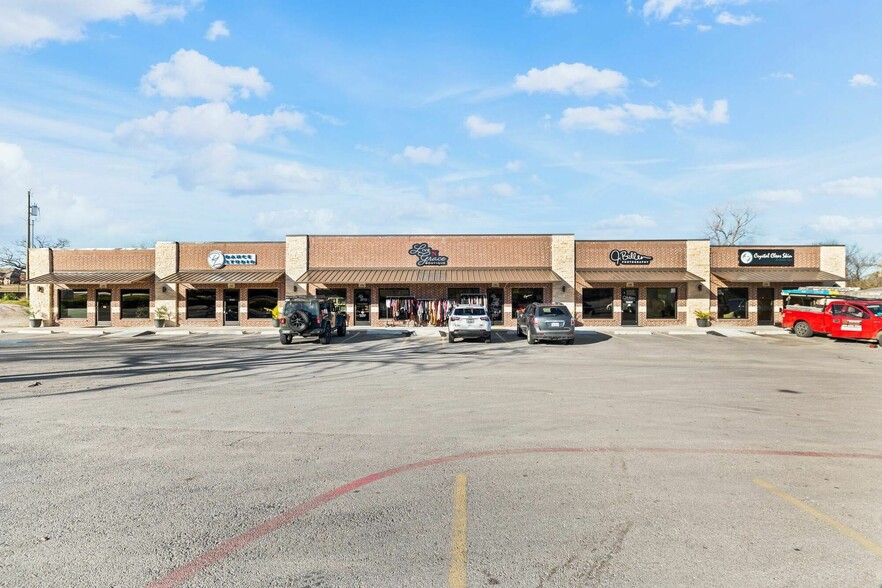 2801 Burleson Retta Rd, Burleson, TX for lease - Primary Photo - Image 1 of 5