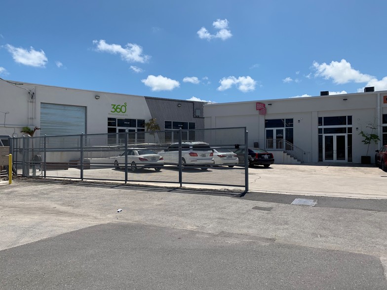370 NE 75th St, Miami, FL for lease - Primary Photo - Image 1 of 16