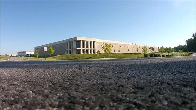 350 Salem Rd, Jeffersonville, IN à louer - Vidéo sur l’inscription commerciale - Image 3 de 13