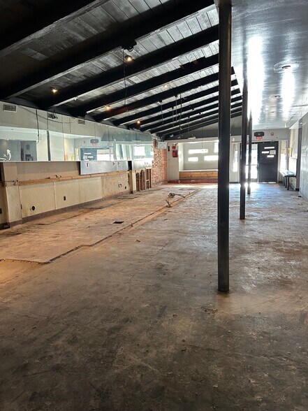 316 14th St, Oakland, CA à vendre - Photo intérieure - Image 3 de 11