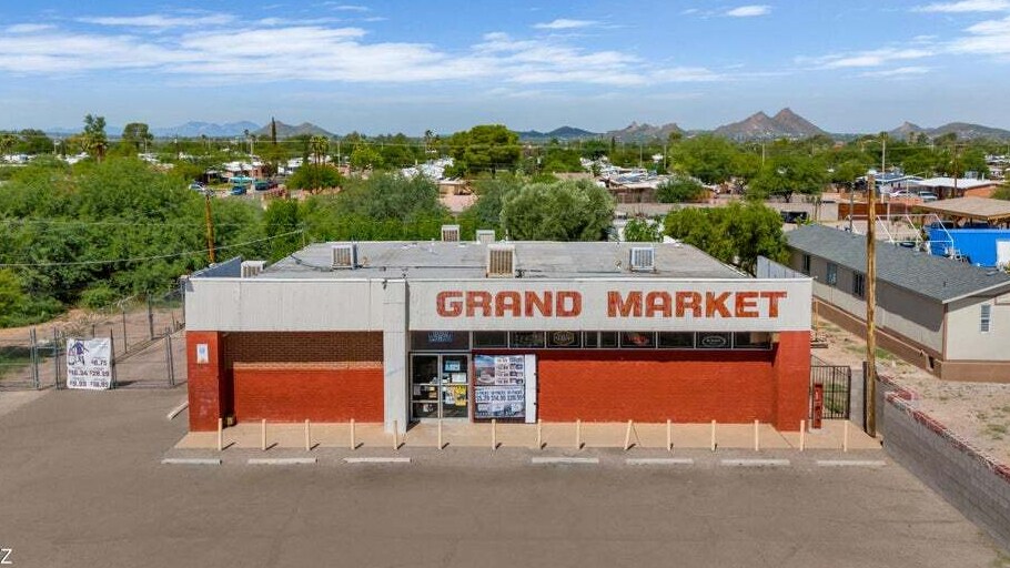 6250 S 6th Ave, Tucson, AZ for sale Primary Photo- Image 1 of 8