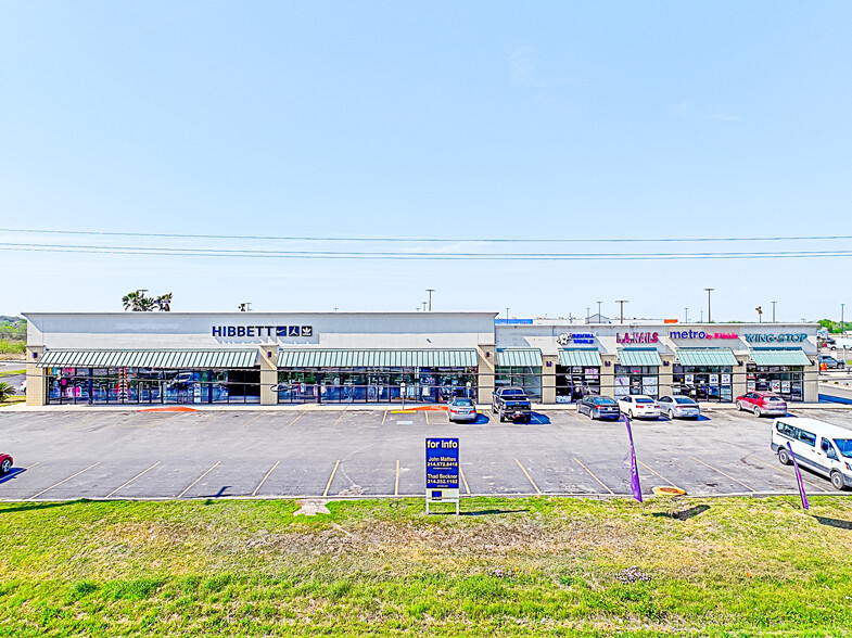 2611 E Main St, Alice, TX for sale - Building Photo - Image 3 of 11