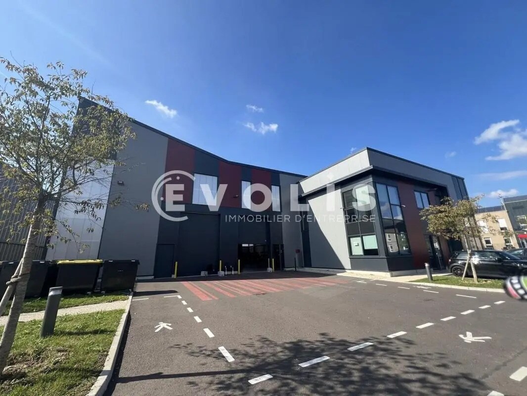 Flex in Limeil-Brévannes for lease Building Photo- Image 1 of 16