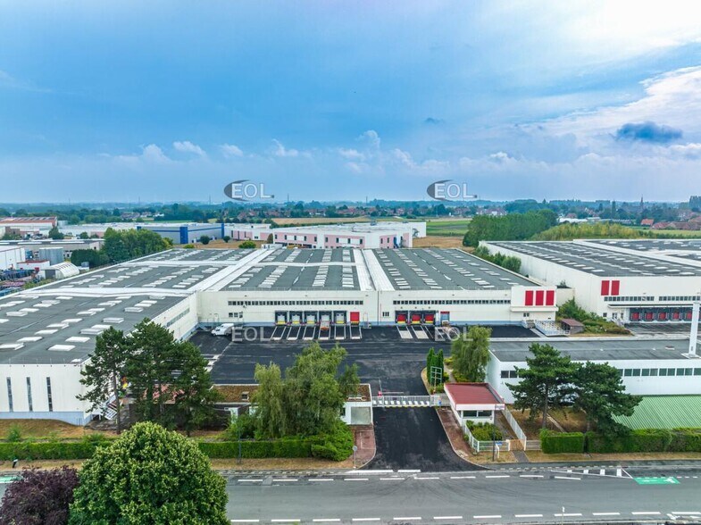 Industrial in Toufflers for lease - Building Photo - Image 3 of 10