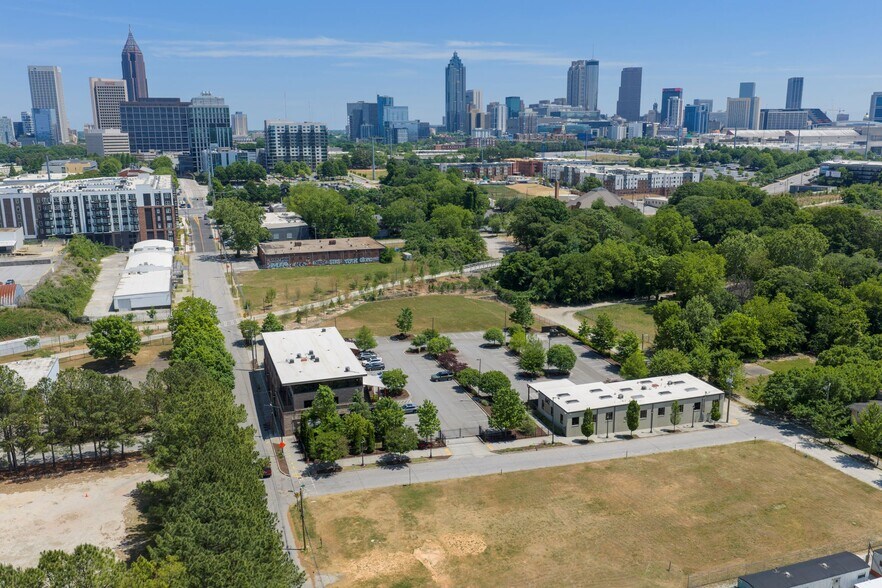 640 North Ave NW, Atlanta, GA à louer - Aérien - Image 3 de 7