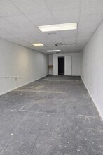 6051-6059 Johnson St, Hollywood, FL for lease Interior Photo- Image 2 of 3