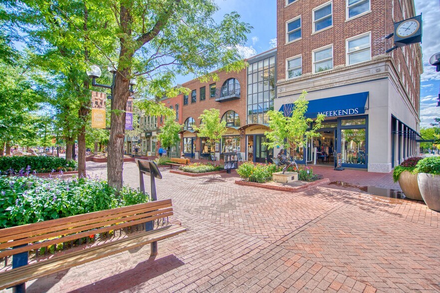 1200 Pearl St, Boulder, CO à louer - Photo du bâtiment - Image 2 de 19