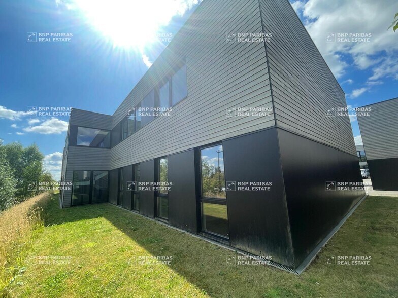 30 Avenue Pierre Mauroy, Loos for sale - Building Photo - Image 1 of 11