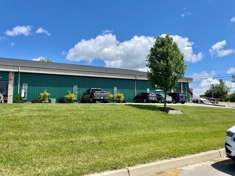 1123 Lee Ave, Farrell, PA à vendre - Photo du bâtiment - Image 2 de 9