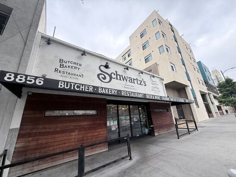 8856-8858 W Pico Blvd, Los Angeles, CA à louer - Photo du bâtiment - Image 2 de 13