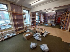 24-27 High St, Doncaster for sale Interior Photo- Image 2 of 3